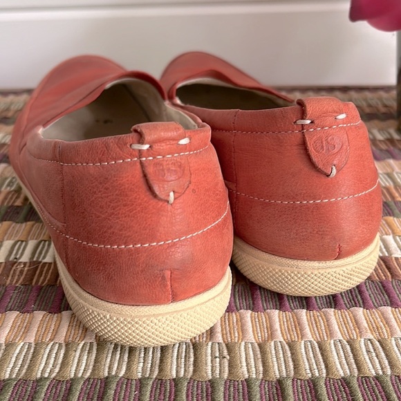 Josef Seibel Tangerine color loafer, size 40, in good used condition - Picture 5 of 8